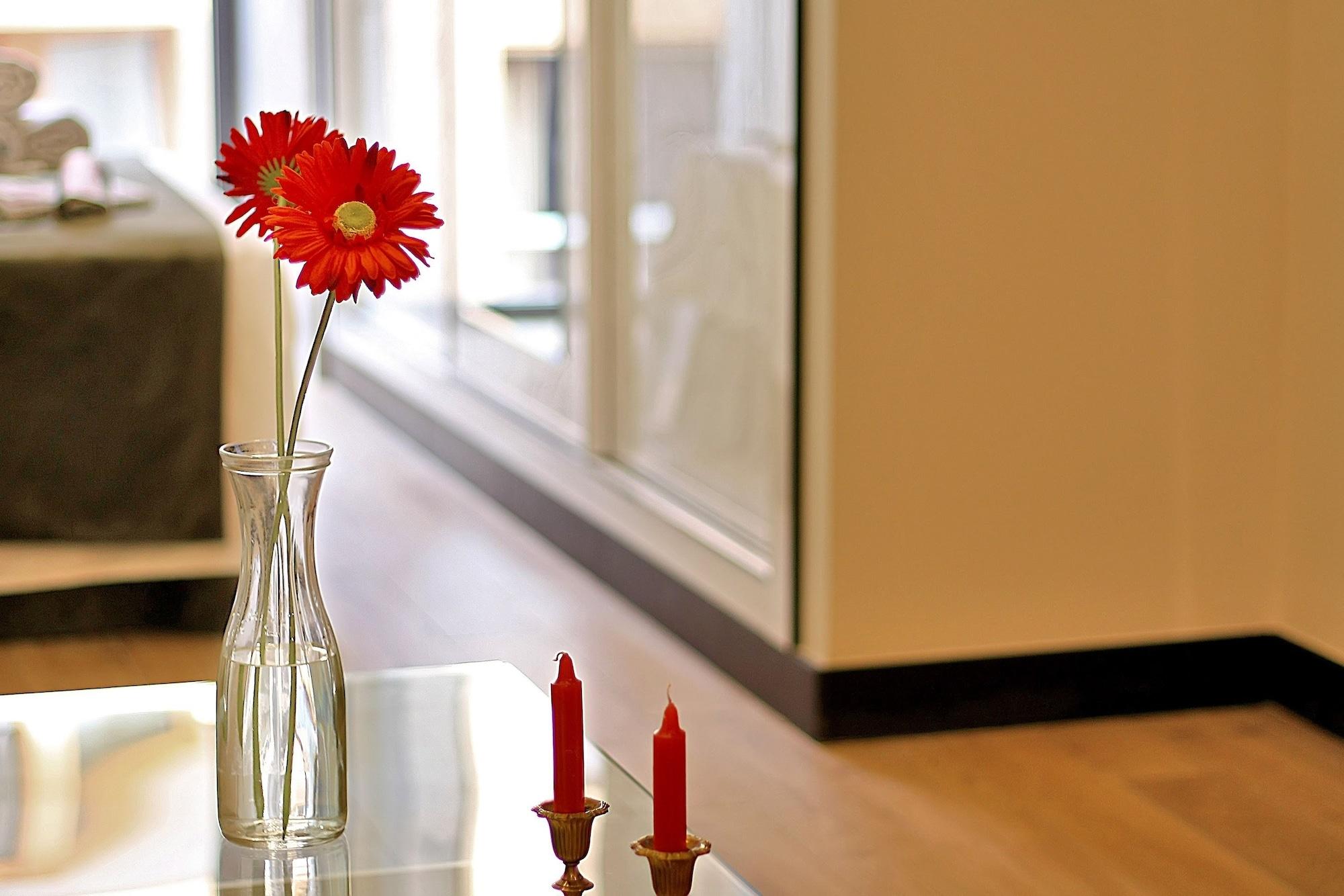 מאלגה Apartamentos Suites Oficentro Deluxe מראה חיצוני תמונה