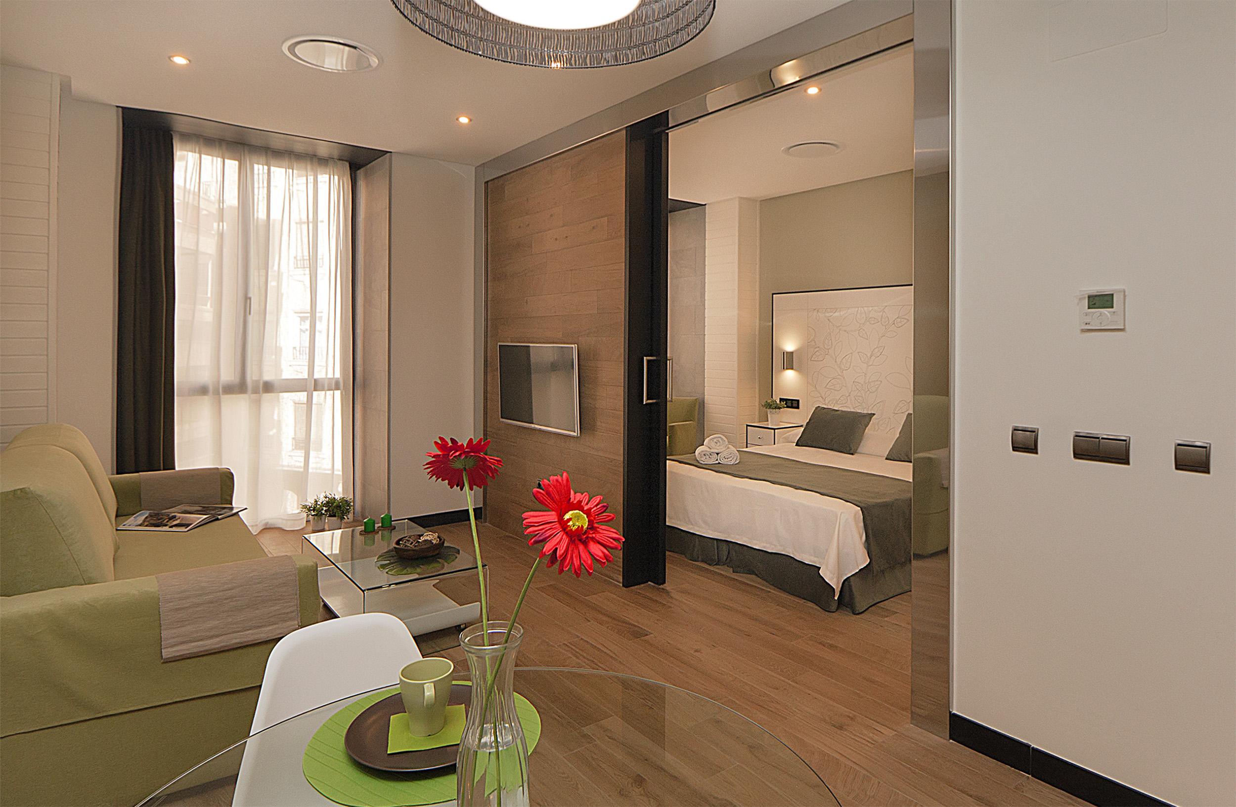 מאלגה Apartamentos Suites Oficentro Deluxe מראה חיצוני תמונה