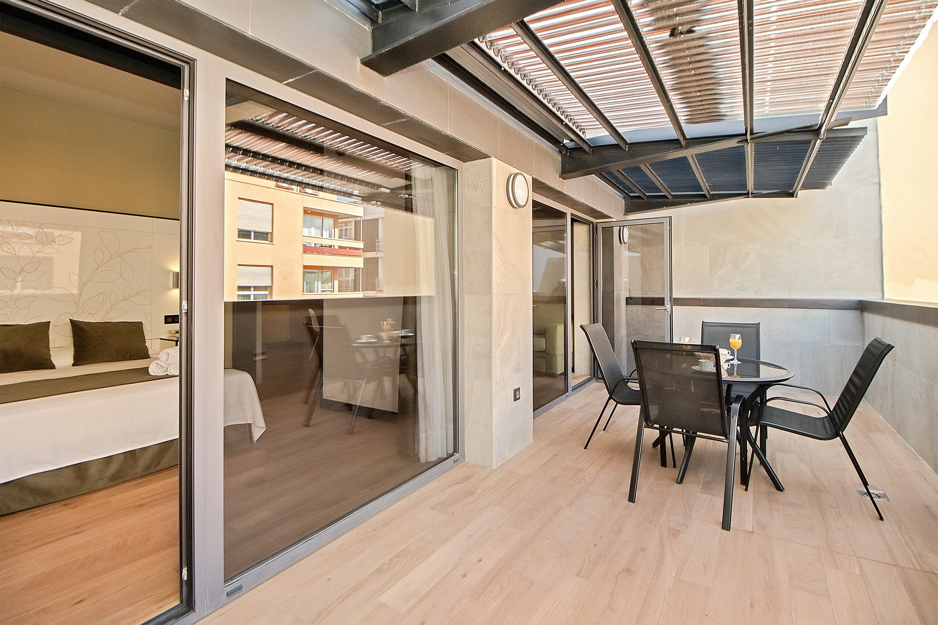 מאלגה Apartamentos Suites Oficentro Deluxe מראה חיצוני תמונה
