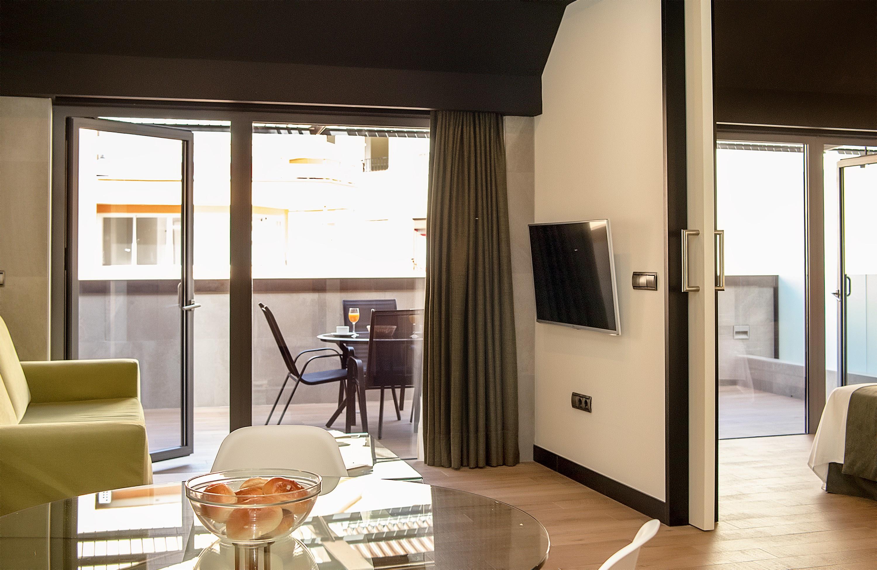 מאלגה Apartamentos Suites Oficentro Deluxe מראה חיצוני תמונה