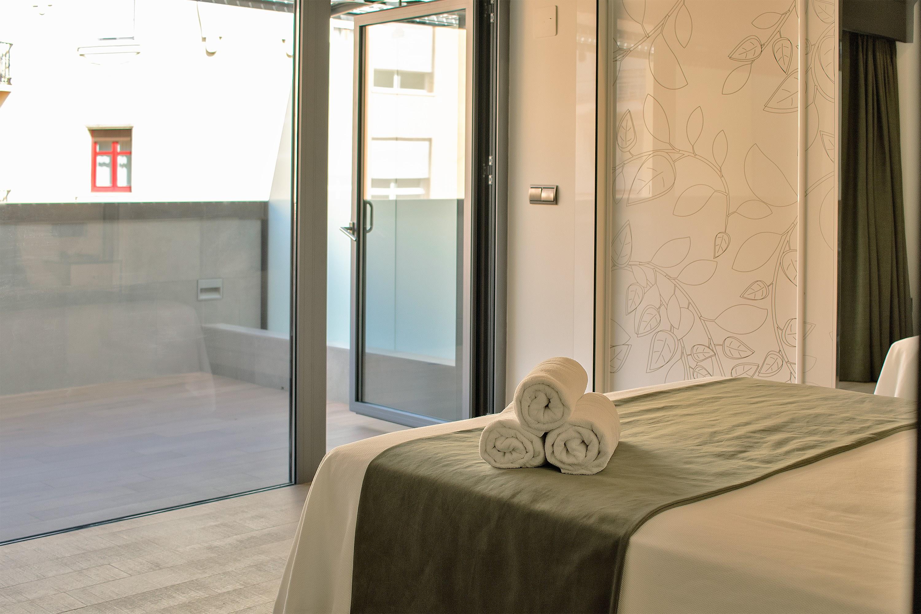 מאלגה Apartamentos Suites Oficentro Deluxe מראה חיצוני תמונה